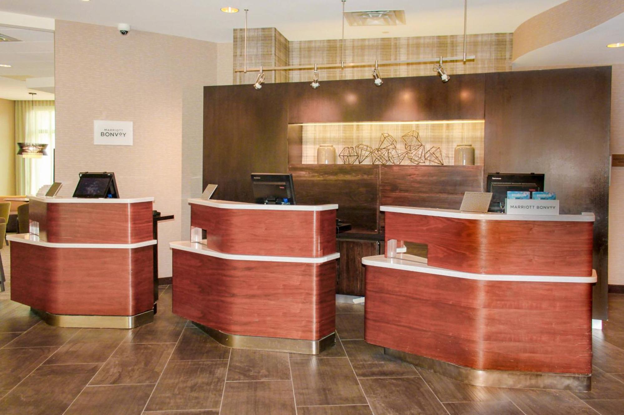 Courtyard By Marriott Silver Spring Downtown Eksteriør billede