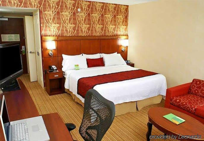 Courtyard By Marriott Silver Spring Downtown Eksteriør billede